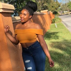 Meet your Posher, Katrina